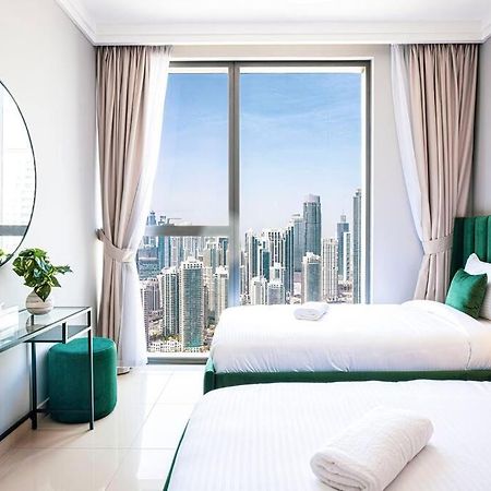 Apartamento Magnificent Brand New Lux 3Br Burj & Fountain View Dubái Exterior foto