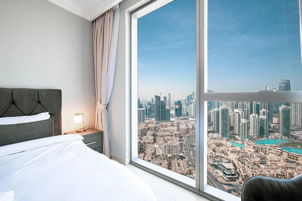 Apartamento Magnificent Brand New Lux 3Br Burj & Fountain View Dubái Exterior foto